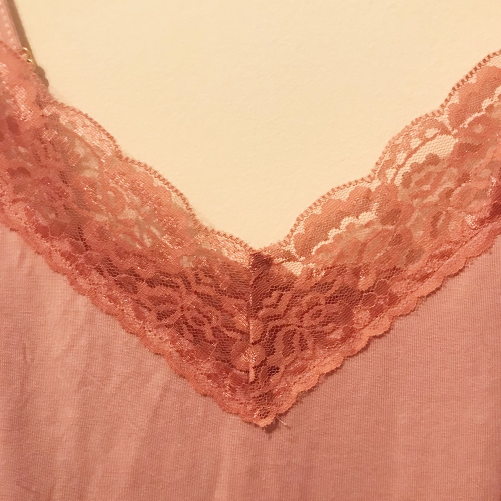 Flora Nikrooz camisole. - Picture 2 of 6